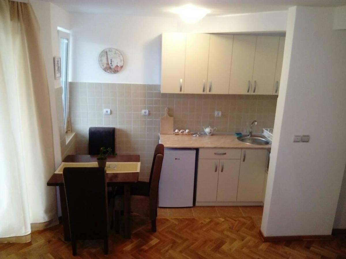 Apartment Laca Vrnjačka Banja المظهر الخارجي الصورة