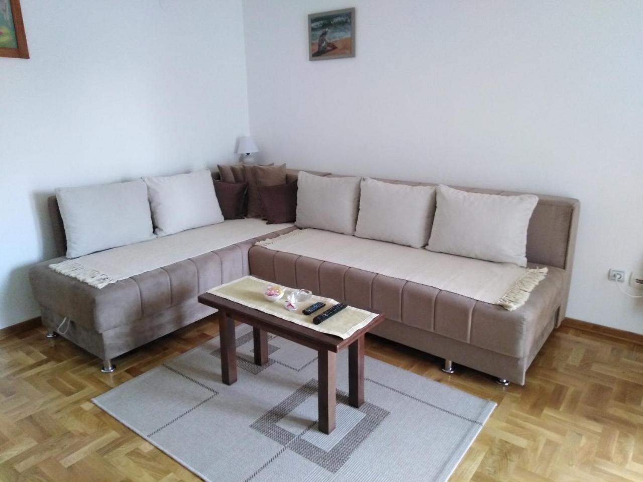 Apartment Laca Vrnjačka Banja المظهر الخارجي الصورة